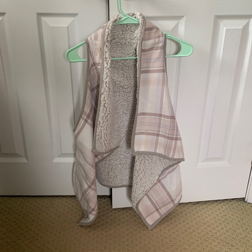 Reversible vest. Super cute.